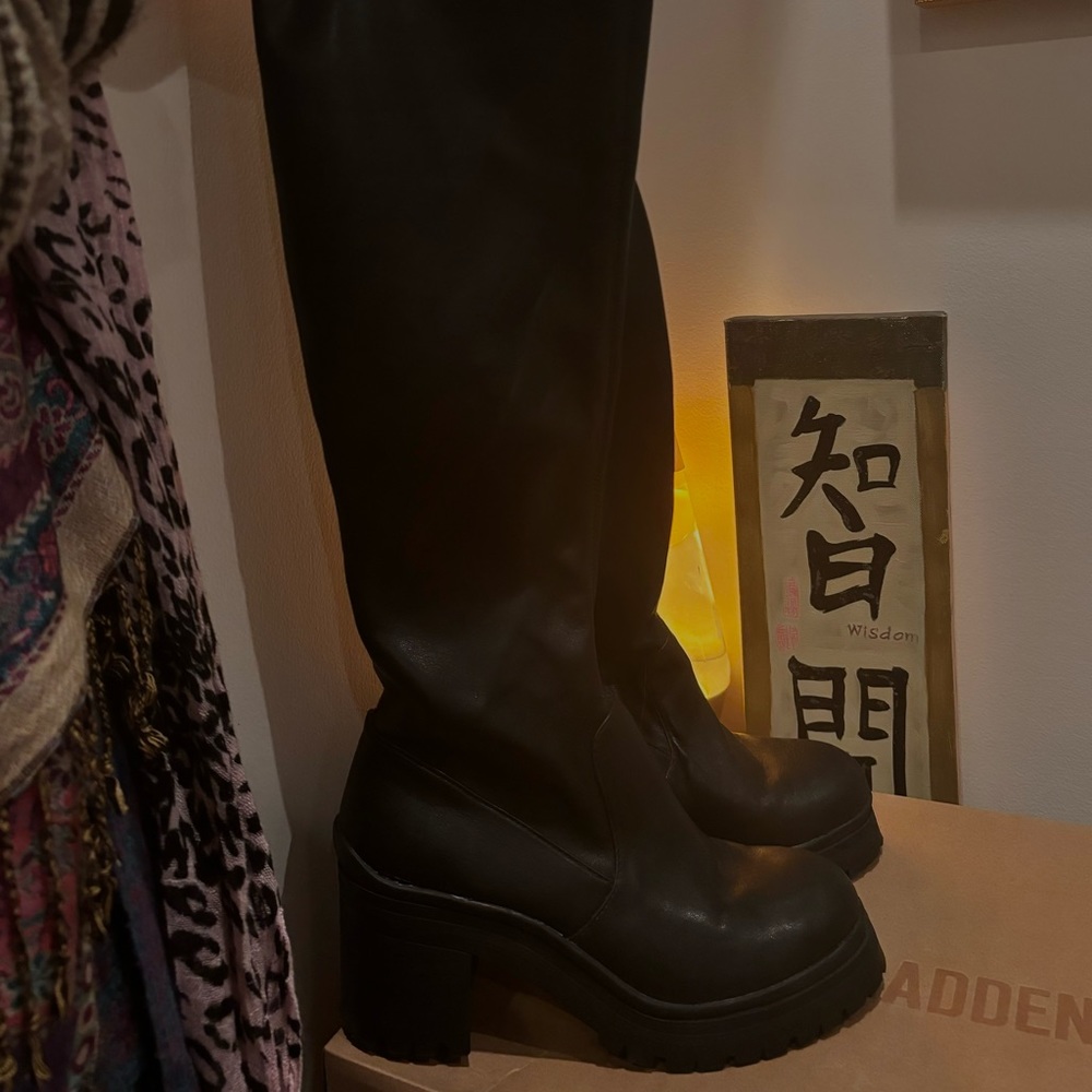 black steve madden knee high boots, new condition w/ original box
